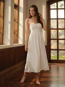 Snug Reverie 荷叶边褶皱前襟吊带睡衣套装/睡袍套装，白色，舒适优雅，秋冬服装。 - 白色 - 查看 4