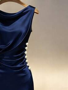 SHEIN Franclia Đầm satin màu sâm panh cổ đổ không tay ôm sát - Màu xanh hải quân - Xem 3