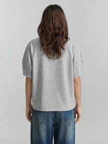 Ontre 2026SS Damen bequemes, hautfreundliches, elastisches graues T-Shirt mit Rundhalsausschnitt, Raglanärmeln, Bündchendesign, Lässig, geeignet für urbane Pendler, Business-Casual, Hochzeitsgäste Outfit, Frühling - Hellgrau - Übersicht 5