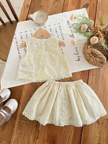 Emery Rose Kids Emery Rose Kids 少女编织刺绣纯色圆领不对称蕾丝下摆休闲上衣和迷你裙两件套，可爱、优雅、甜美、复古又时尚。适合妈妈、女儿、姐妹搭配，度假、节日、上学、日常穿着、居家聚会和特殊场合，春夏皆宜。 - 米色 - 查看 2