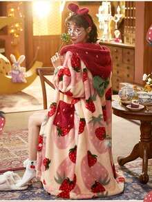 Áo ngủ nữ mùa đông in hình dâu tây có mũ trùm đầu, tay áo kiểu pajama, quà Giáng sinh, áo ngủ dài tay ấm áp, dày dặn bằng vải nỉ, có nút cài, có túi, bộ đồ ngủ nữ mùa thu đông, đồ ngủ dễ thương hoặc mặc hàng ngày. - Nhiều màu - Xem 12