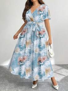 Modelyn Gaun Longgar Ukuran Besar Bergaya Retro Minimalis Elegan Kasual dengan Motif Bunga, Cocok untuk Musim Panas/Liburan, Warna Putih - MultiWarna - View 1