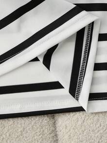 GlowEve CURVE 女士春夏简约黑白条纹T恤+阔腿裤套装，经典条纹圆领上衣+高腰阔腿裤通勤装 - 黑與白 - 查看 3