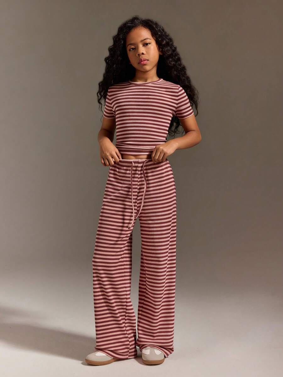 SHEIN 青少年女孩 2件/套 條紋長袖圓領T恤與寬腿褲套裝,休閒條紋戶外運動夏季穿搭 - 紅白色 - 查看 1