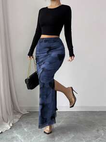 Rafferiza Rok Maxi Bodycon Jala Elastis Elegan Wanita dengan Belahan Tinggi - Navy Blue - View 3