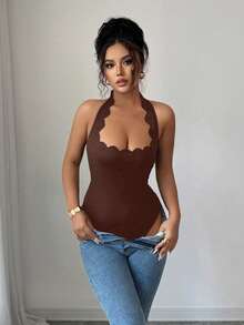 Gloray Mono de vacaciones sexy negro con cuello halter, volantes y ajuste ceñido para estilizar la figura - Marrón - Ver 5