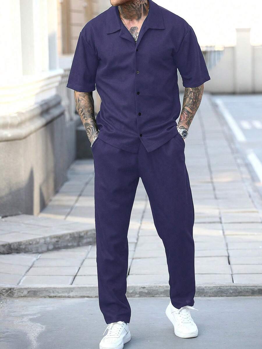Manfinity Homme 男士简约纯色华夫格纹衬衫和裤子套装 - 紫色 - 查看 1