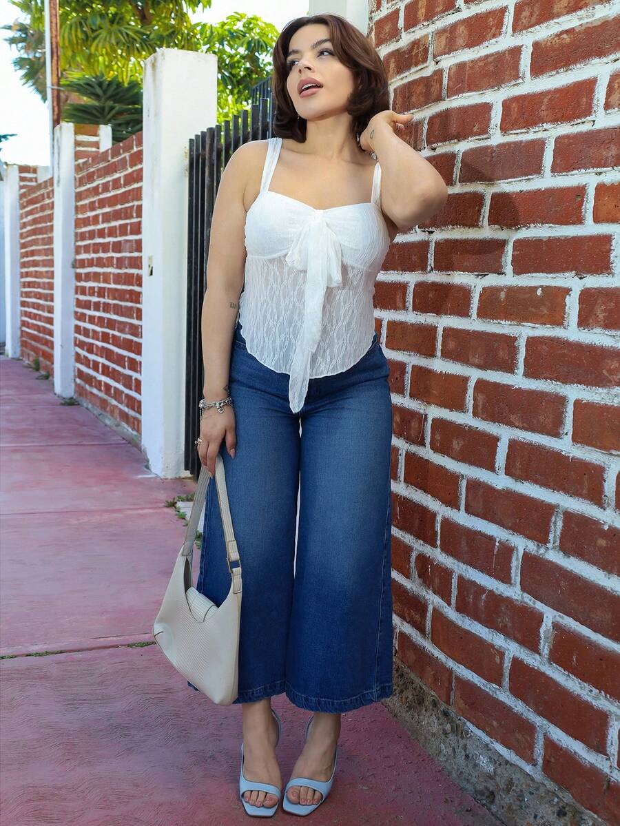 Lupita Cardoza Cropped Tube Top With Bowknot And Textured Print - White - View 1
