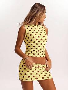 SHEIN BAE Áo gile trễ vai đơn giản, họa tiết chấm bi đỏ trắng mùa hè thích hợp cho dạo phố, kỳ nghỉ biển, kỳ nghỉ ở Ý, đi làm, kỳ nghỉ ở miền Nam nước Pháp, trang phục đi nghỉ mát trên đảo, trang phục tuần trăng mật cho nữ. - Màu vàng - Xem 8