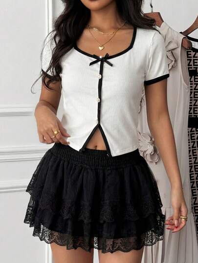 少女针织金属纽扣亮片蝴蝶结装饰修身短袖T恤，圆领，适合夏季度假