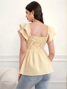 SHEIN Áo sơ mi bầu dáng casual kẻ sọc, cổ chữ V, thắt nơ và viền bèo nhún, tay ngắn. - Màu vàng - Xem 4