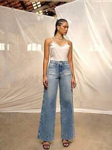 Daynim High Waist Wide Leg Jeans - Medium Wash - View 3