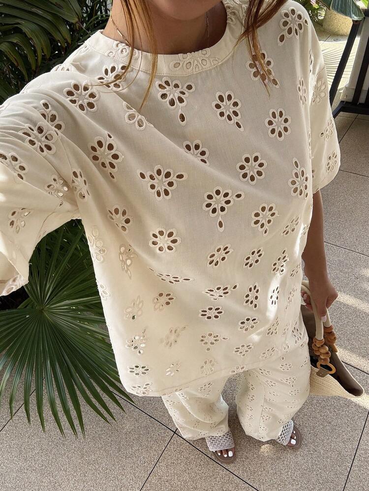 Spring & Summer New Casual Vacation Style Minimalist Fashion Round Neck Short Sleeve Top And Pants Set, Apricot Color For Women, 2-Piece Outfit