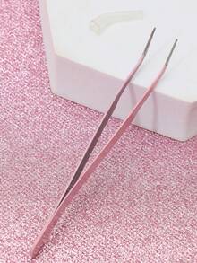 2PCS Rose Red Minimalist Eyelash Tweezers, Straight And Angled Tip Design, Two Tip Options, Precision Crafted, Easily Meets Various Needs. Thickened Steel, High Hardness, Good Elasticity, Durable. Comes With Protective Cap To Avoid Hand Injury. Comfortable Fit. - Multicolor - View 7