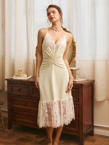 Côtesoire Women's Elegant Lace Patchwork Camisole Nightgown And Robe Set With Waist Tie, Suitable For Spring And Autumn - Yellow - View 3