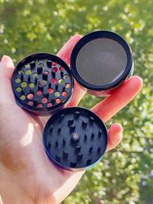 Durable Zinc Alloy 4-Layer Manual Herb Grinder, Cartoon Design Sharp Teeth Metal Grinder With Strong Magnetic Lid, Premium Smoker Accessories Rolling Kit, Compact Portable Gift For Adults Holiday Birthday - Green - View 5