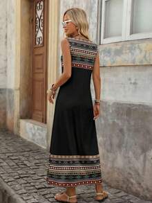 EMERY ROSE Plus Size Women Floral Print Sleeveless Round Neck Dress, Suitable For Vacation - White - View 2