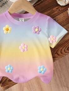 SHEIN 女婴彩虹渐变背景彩色花卉数码印花圆领短袖上衣，适合夏季上学、居家、户外活动穿着，可爱夏日风，韩版风格 - 彩色 - 查看 6