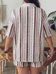 SHEIN VCAY 度假休闲复古几何花卉图案宽松加大码女式衬衫短裤两件套，适合夏季穿着 - 彩色 - 查看 2