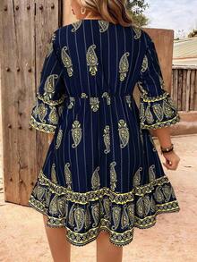 SHEIN Clasi Rochie mini Hera Paisley cu imprimeu de ciucuri și decolteu în V, cu bretele și flori de caju, mărime plus - Albastru regal - Vizualizare 2