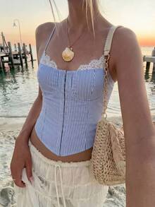 SHEIN Raffinéa Y2K復古夏季女款藍白條紋對比蕾絲鈕扣細肩帶背心，優雅度假短版上衣，適合派對、夜店及日常穿著 - 藍色 - 查看 7