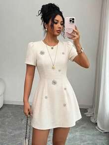 SHEIN Elenzya 女士优雅夏季水钻装饰圆领短袖连衣裙 - 白色 - 查看 7