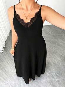 Elenzga Spring/Summer New V-Neck Casual Sleeveless Patchwork Lace Dress, Plus Size - Black - View 7