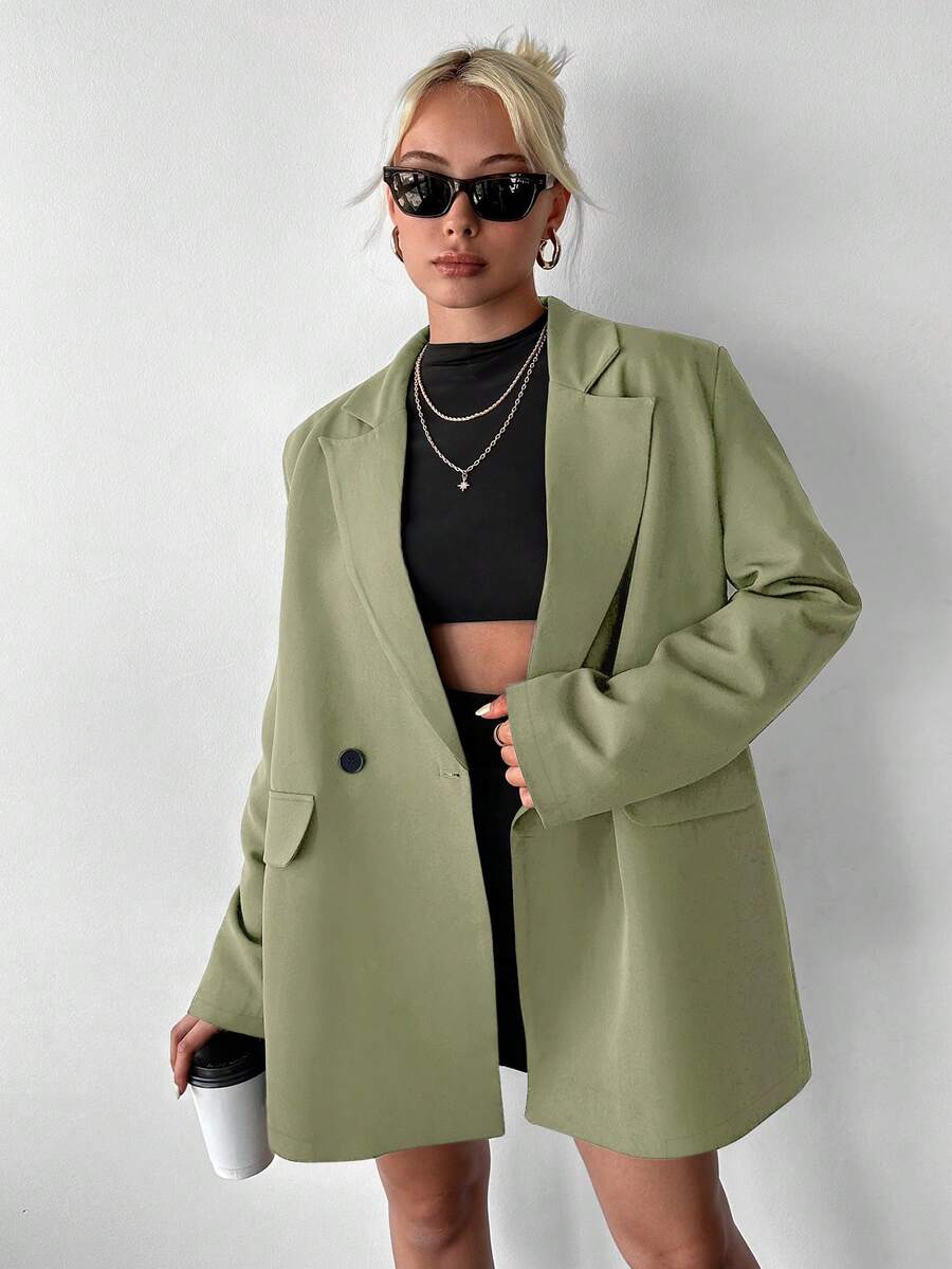 Ritzy Row Blazer Wanita Kasual Ukuran Besar dengan Bantalan Bahu, Panjang Sedang, Kancing Ganda - Hijau Tentara - View 1