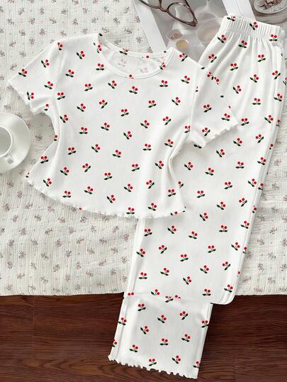 SHEIN Bộ đồ ngủ cho bé gái tuổi teen, kiểu dáng tối giản với áo cổ tròn tay ngắn họa tiết hoa nhí và quần dài mềm mại, thoải mái với gấu quần xếp ly, 2 món.