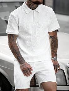 Manfinity CasualCool 男士夏季休闲 Polo 领半拉链短袖短裤套装，采用针织波浪条纹提花面料制成，适合户外活动、度假和休闲穿着。 - 白色 - 查看 5