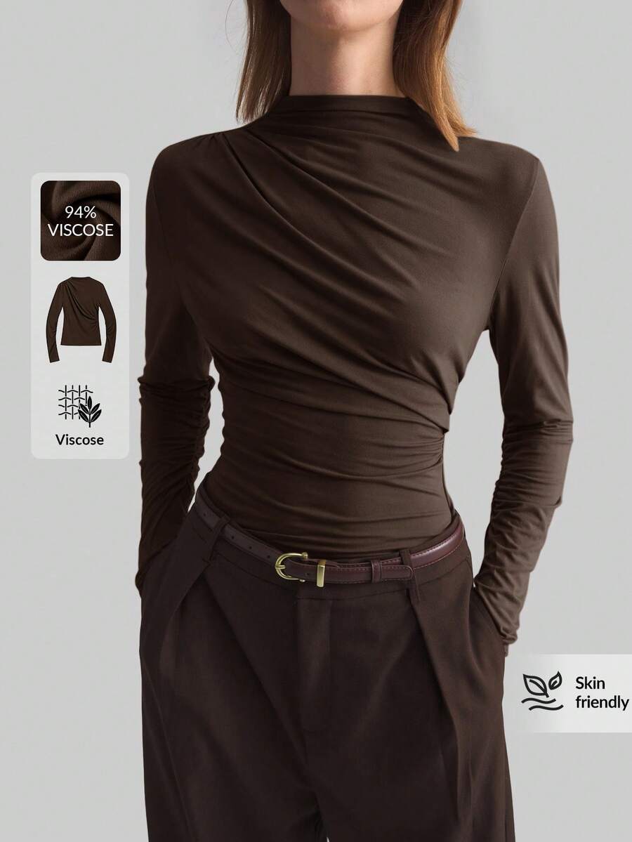 Ontre Blusa básica de manga larga con cuello plisado asimétrico de color café, estilo minimalista urbano de negocios casuales para mujer, para oficina, exterior y fiesta. Nueva colección Primavera/Verano 2026