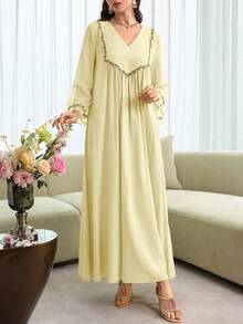 Al Najma V-Neck Flare Sleeve Robe, Romantic Style For Spring/Summer - Yellow - View 5