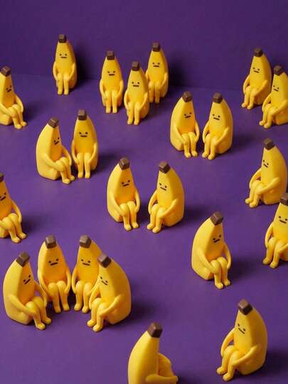 Joivida 2个/3个装焦虑香蕉模型 - 收藏级比例模型，拥有生动的眼睛和嘴巴，耐用塑料材质，桌面摆件，适用于家居、办公室、汽车等场所 - 无需用电，是万圣节、圣诞节、复活节和生日的完美礼物，也是香蕉主题装饰和办公室装饰的理想之选。