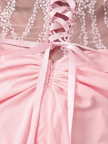 Glamrae Petite Đầm dạ hội sang trọng, thanh lịch, thêu tay thủ công, cổ áo đính ngọc trai màu hồng, dáng đuôi cá gợi cảm, chất liệu voan mỏng, xếp ly, kèm thắt lưng, thích hợp cho nữ. - Hồng - Xem 10