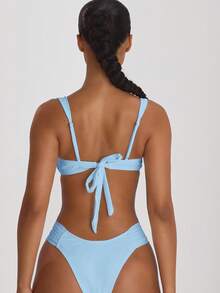 Musera Resort 钢圈加宽肩部褶皱罩杯比基尼上衣，适合泳装度假、夏季旅行、海滩休闲、单身派对、婚礼、新娘单身告别单身派对等场合，纯色度假风。 - 藍色 - 查看 4