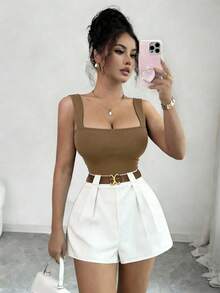 SHEIN PETITE Bộ đồ nữ thường ngày gồm áo tank top và quần short phối màu tương phản. - Nhiều màu - Xem 2