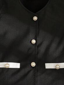 SHEIN Áo sơ mi ngắn tay cổ tròn cài một hàng khuy và chân váy xếp ly ngắn dành cho bé gái - Trang phục thường ngày cho kỳ nghỉ. - Đen và trắng - Xem 4