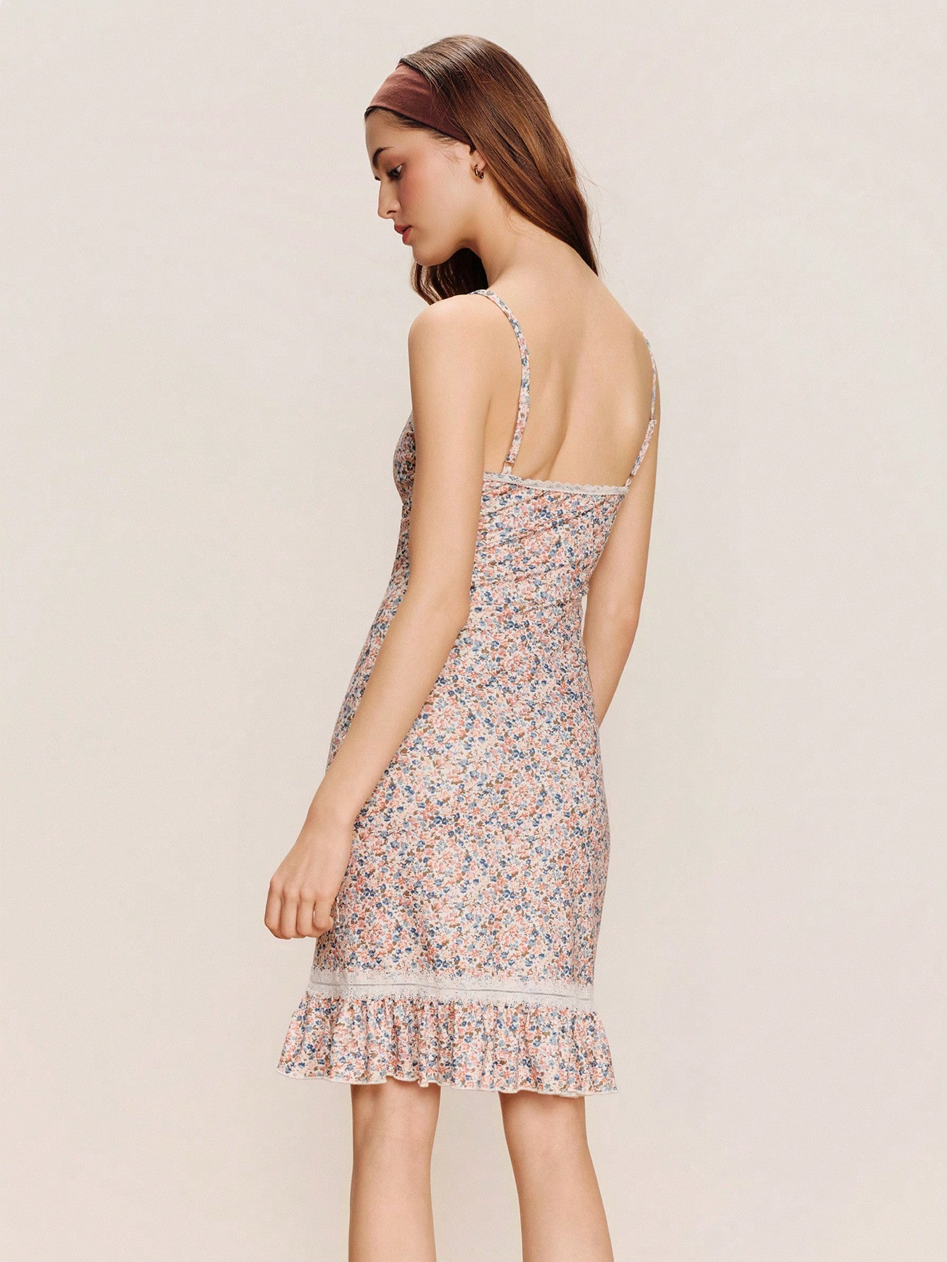 Fitted Sleeveless Mini Dress With Floral Print, Key Hole And Lace Details, Cute Spring Summer Holiday Dress Going Out French Style Dress