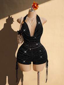 SHEIN ICON Mono de talla grande con unicolor, cuello halter, decoración metálica y espalda descubierta - Negro - Ver 1