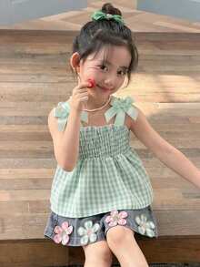 SHEIN Playful Pals 两件套女童休闲甜美蝴蝶结吊带背心搭配花卉刺绣短裤，适合日常外出、公园游玩、家庭野餐、商场购物、生日派对、拍照、春夏穿着。 - 綠色 - 查看 8