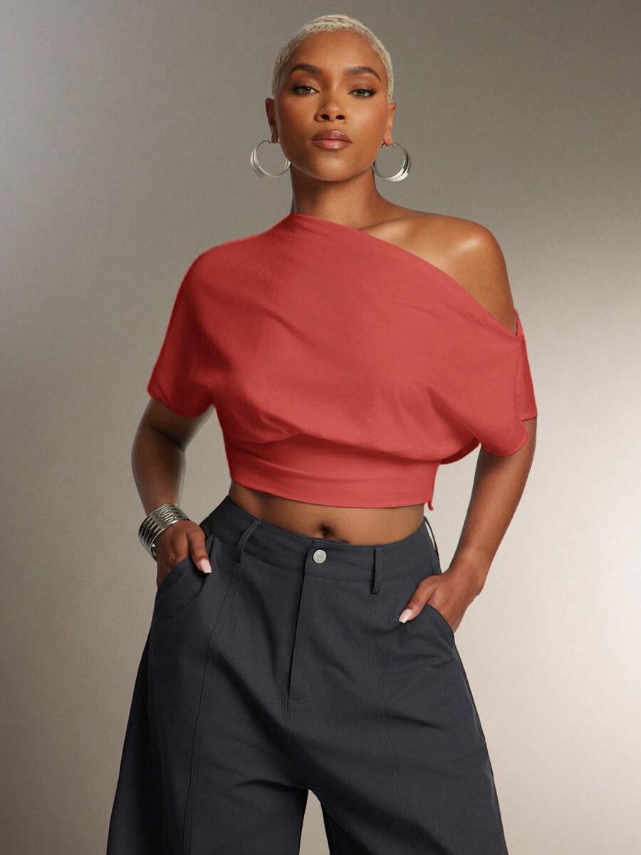 Denimoi Women's Fashion Street Style Asymmetric Neck Cropped Top - Red - View 1