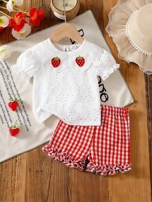 SHEIN Vintaside Kids Baby Girl Summer Casual Countryside Vacation Style Strawberry Applique Ruffle Collar Puff Sleeve Schiffy Top And Gingham Print Frill Hem Shorts Set - Multicolor - View 3