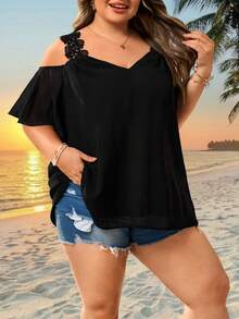 SHEIN CURVE+ Plus Size Women's Summer Vacation Casual Solid Color Off-Shoulder Short Sleeve Blouse - Black - View 4