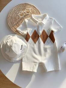 SHEIN 2pcs Set Includes Hat & Baby Boy Cute White Summer Family Matching Collegiate Argyle Pattern Lapel Romper Outfit,Suitable For Birthday Party,Wedding - Brown - View 4