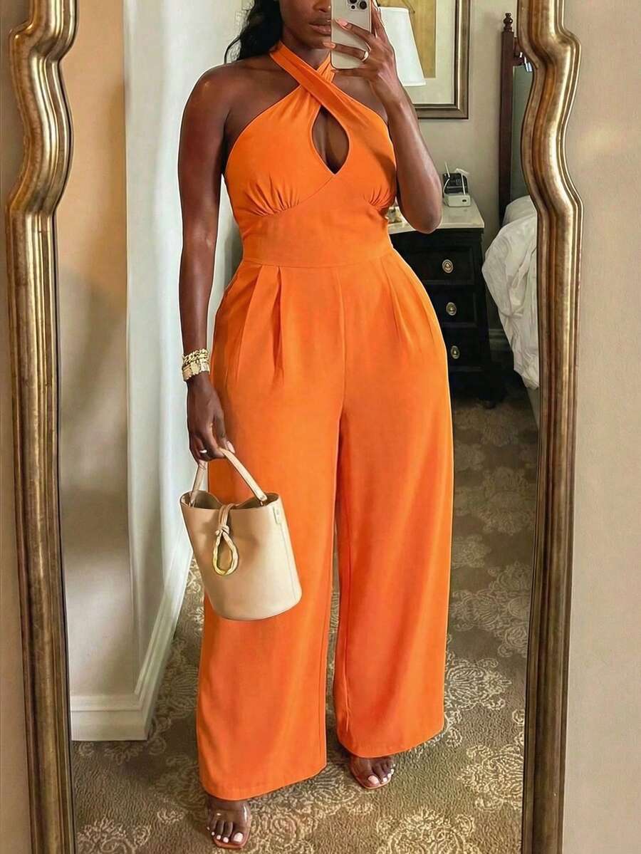 Veslaya Bộ jumpsuit nữ cỡ lớn mùa Xuân & Hè 2026, thích hợp cho các dịp lễ hội âm nhạc, lễ Phục Sinh, phong cách miền Tây, du mục, tiệc sinh nhật, lễ tốt nghiệp, đại học, sinh viên, thường ngày, dễ phối đồ, kỳ nghỉ, du thuyền, bãi biển, tắm nắng, xu hướng thời trang đường phố, khách dự đám cưới, đi làm, ăn sáng muộn, sân bay, tiệc tùng, dã ngoại, dạ hội sang trọng, vũ hội, thường ngày. Jumpsuit ống rộng ôm sát màu cam cao cấp, dây buộc cổ chéo, kiểu dáng Kingsday, jumpsuit nữ màu cam, jumpsuit cổ yếm.