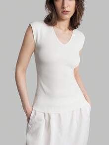 Ontre 2026 Frühling/Sommer Damen Strickoberteil, weißes Vintage-Stil elastisches Strickoberteil, minimalistischer lässiger Urlaubs-Passform einfarbiger ärmelloser Pullover, urban-schicker minimalistischer eleganter taillierter V-Ausschnitt modischer Strickbluse für Damen - Beige - Übersicht 5