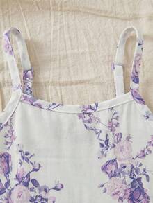 SHEIN Travachic KIDS 女宝宝可爱夏季度假绿色纹理宽松吊带连衣裙 - 彩色 - 查看 5