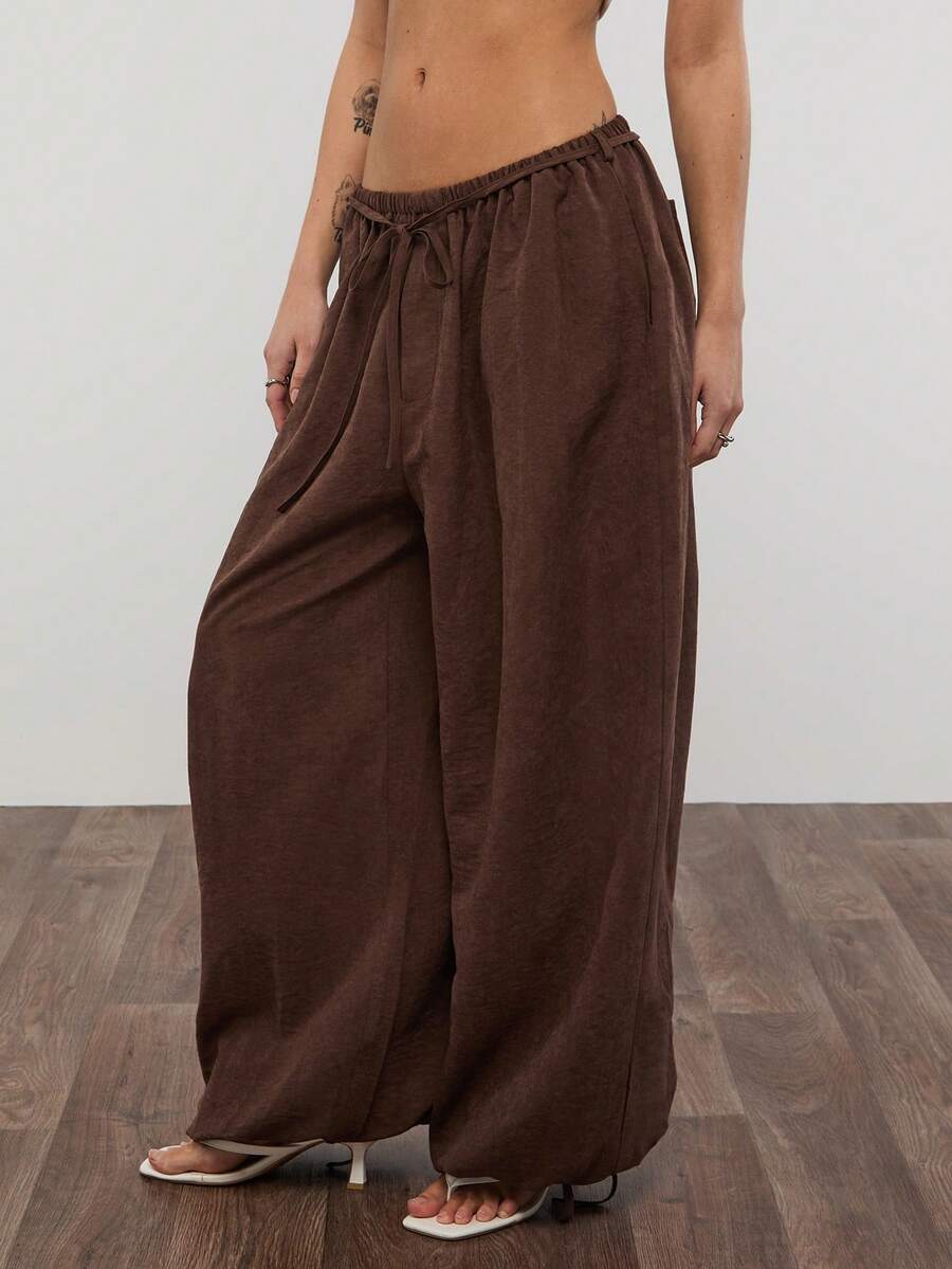 COUREZ Quần ống rộng cạp thấp kiểu dù / Trang phục mùa hè Y2K cho nữ, quần kaki có dây rút, trang phục đi chơi, trang phục lễ hội âm nhạc, trang phục du lịch, trang phục đi xem hòa nhạc, trang phục mùa xuân, quần mùa hè. - Cà phê nâu - Xem 1