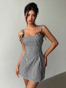 Aloruh Woman Dress Ladies DressesLadies' Plaid Vacation Dress - Black and White - View 5