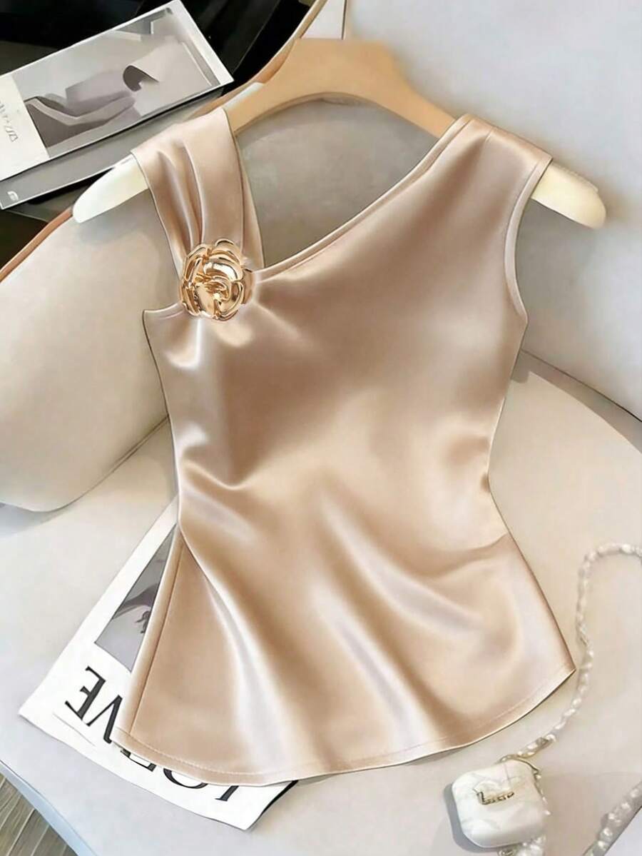 Franclia 女士优雅金属装饰不对称领口吊带背心，夏季必备 - 杏色 - 查看 1